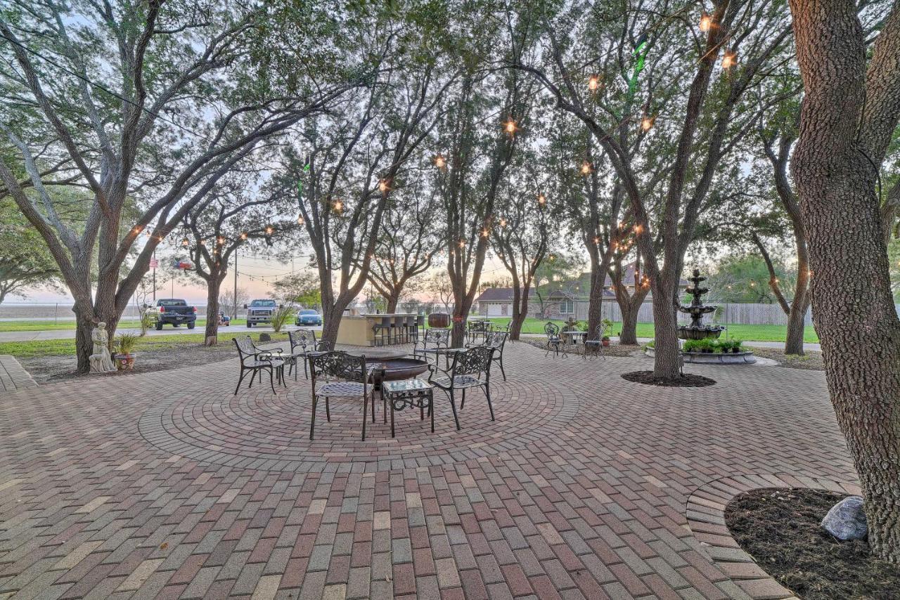 Casa De Samuel - Patio, Fountain And Outdoor Kitchen Villa Corpus Christi Exterior photo